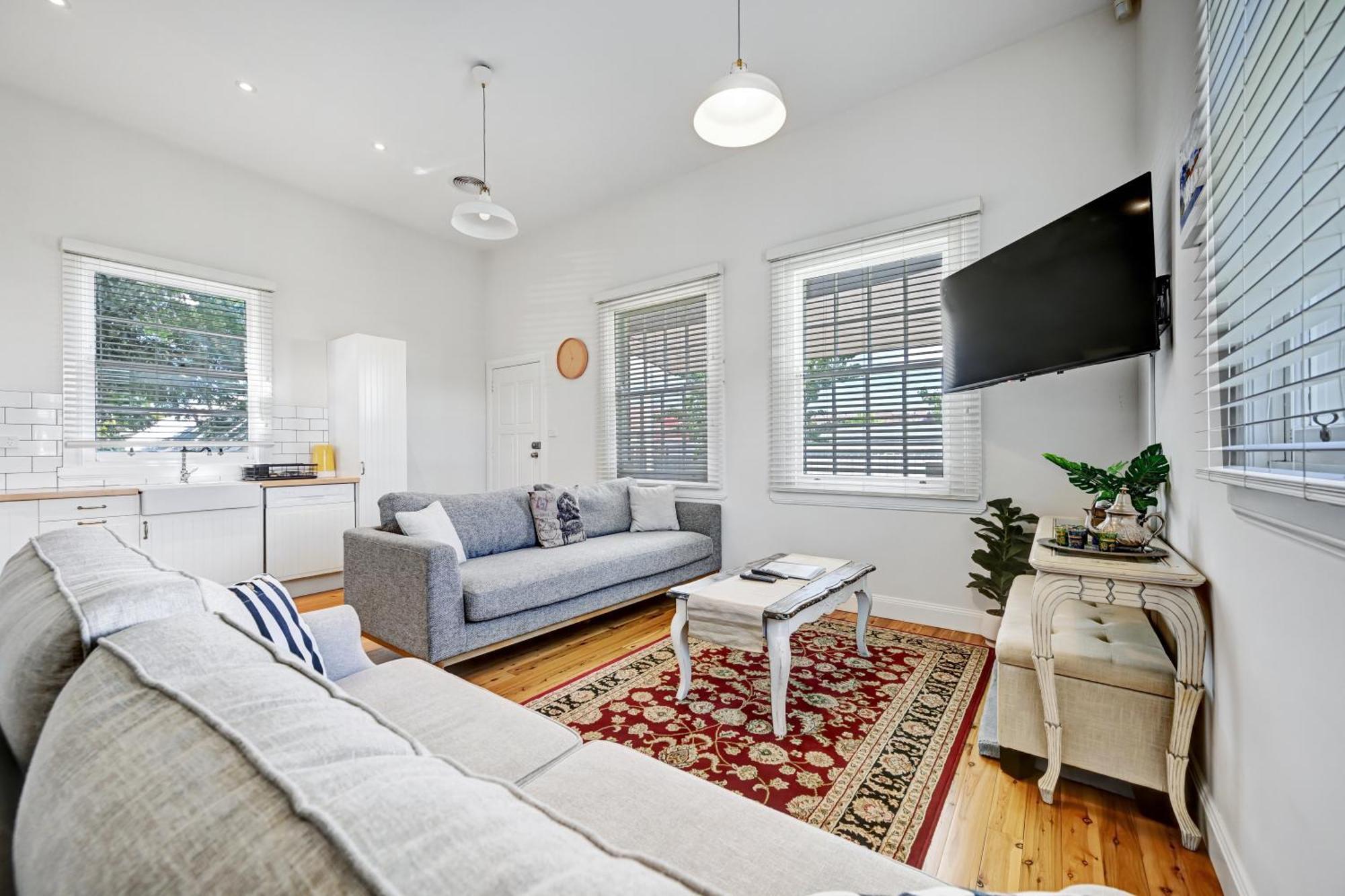 Prince Street Cottage - 1890'S Edwardian Gem Orange Exterior photo
